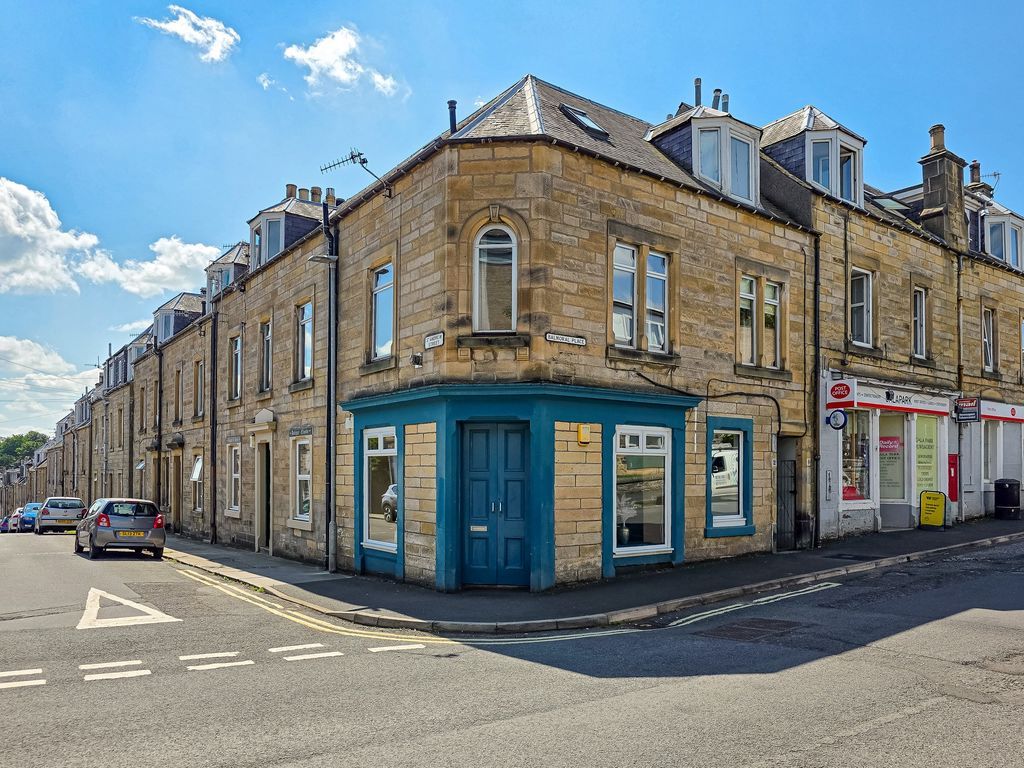 Property photo 1 of 18 2 Balmoral Place, Galashiels