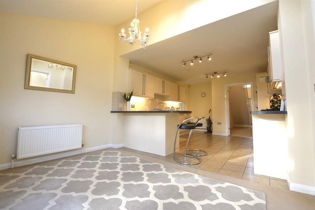 Property photo 3 of 19 Kitchen Dining.Jpg