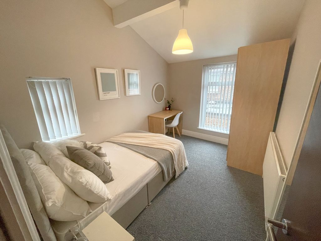 Property photo 3 of 9 35 Hannan(5)