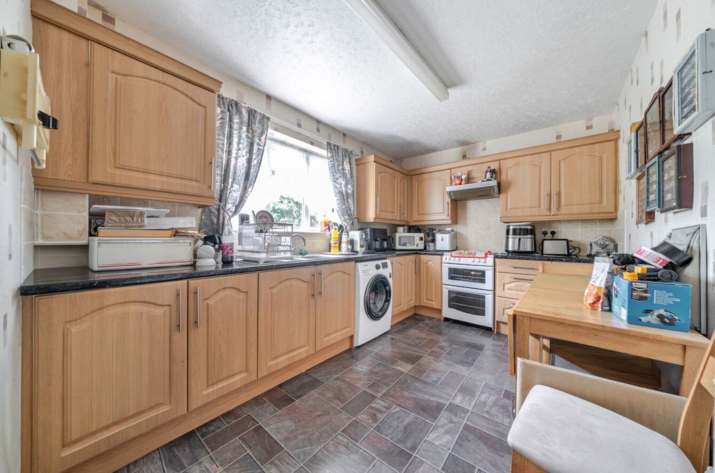 Property photo 2 of 19 1459249-7-6A0c617...