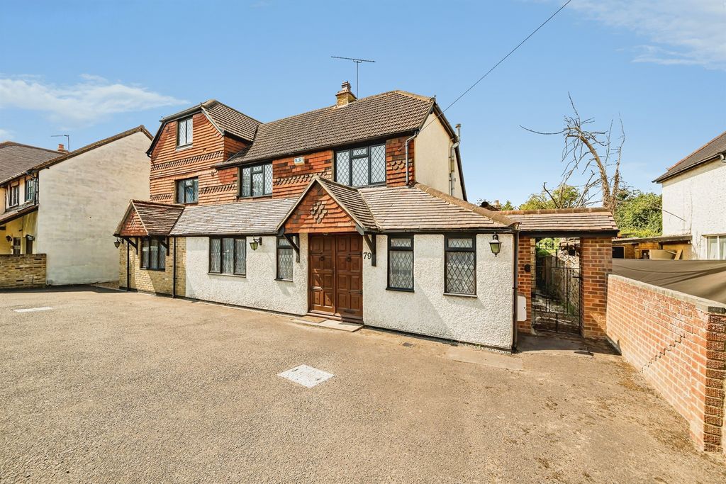 Property photo 1 of 22