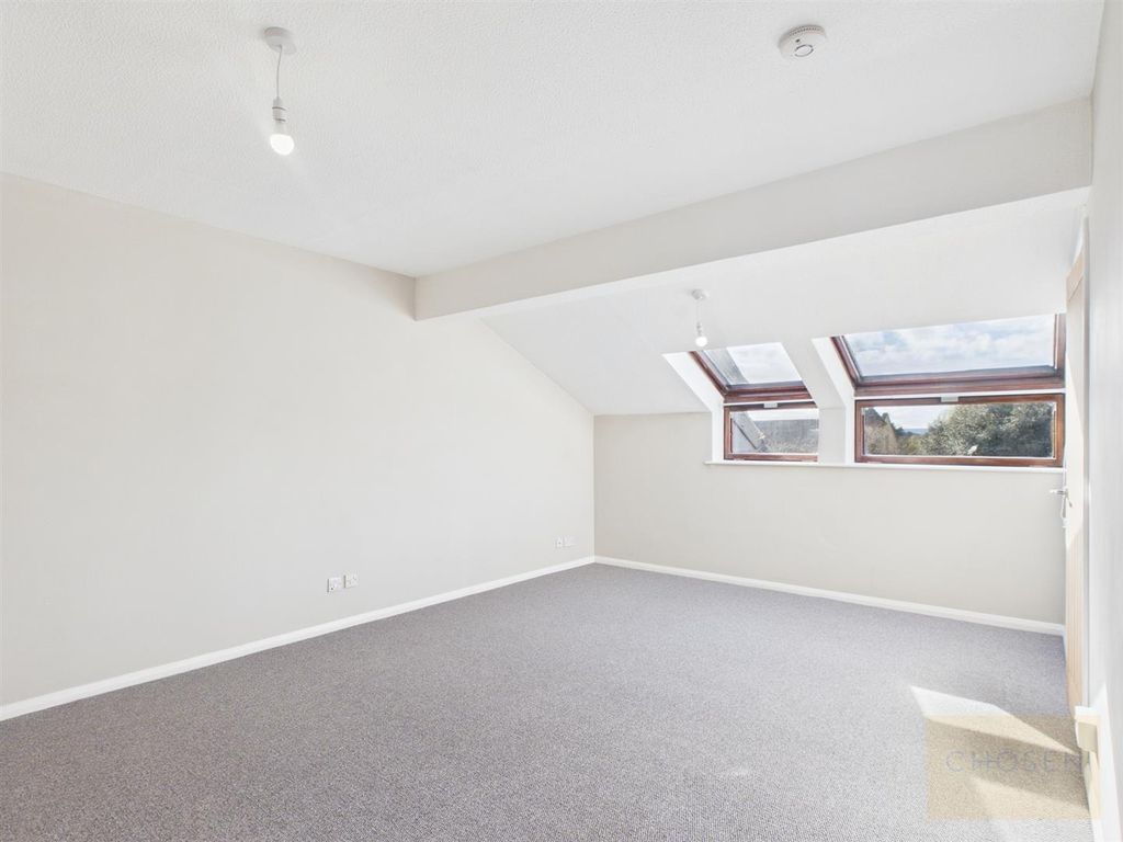 Property photo 3 of 5 Cam01118G0-Pr0446-Still001.Jpg