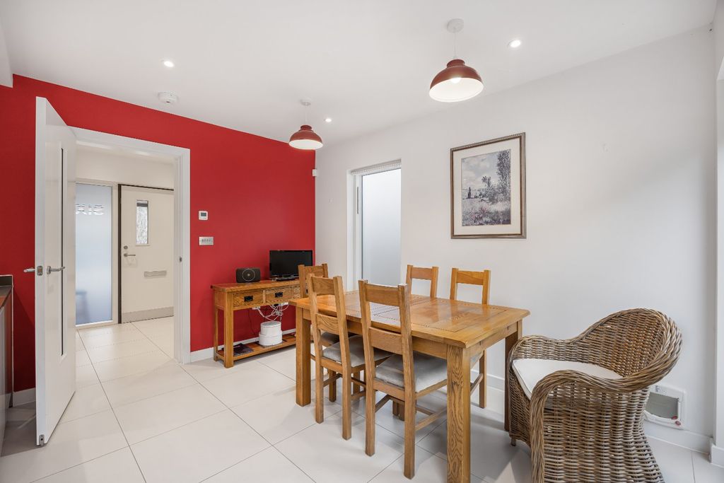 Property photo 3 of 14 Picture No. 20