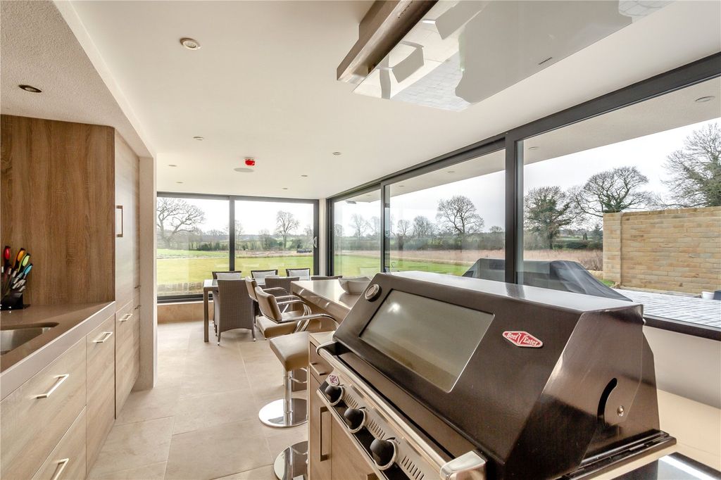 Additional image 16 of 6 bed detached house for saleBrearton, Harrogate, North Yorkshire HG3