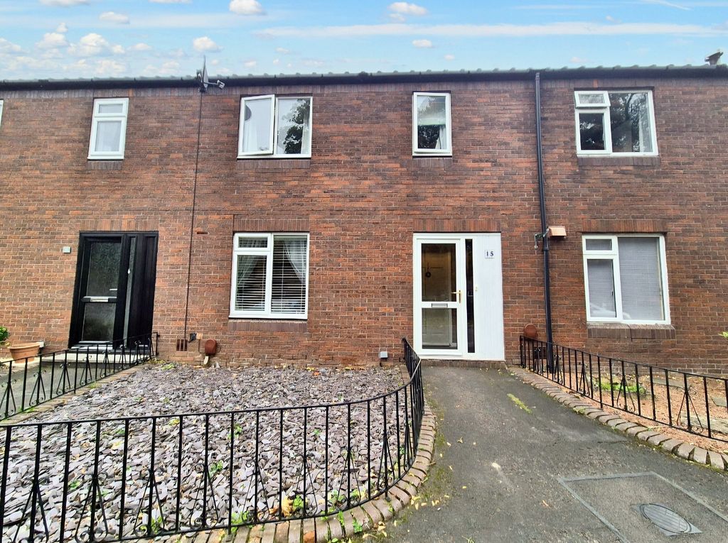 Property photo 1 of 12 Front