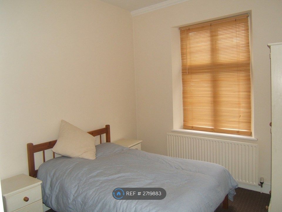 Property photo 3 of 5