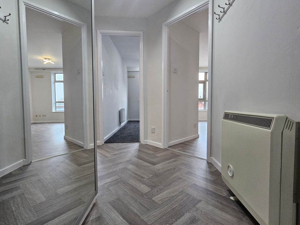 Property photo 2 of 18 Front