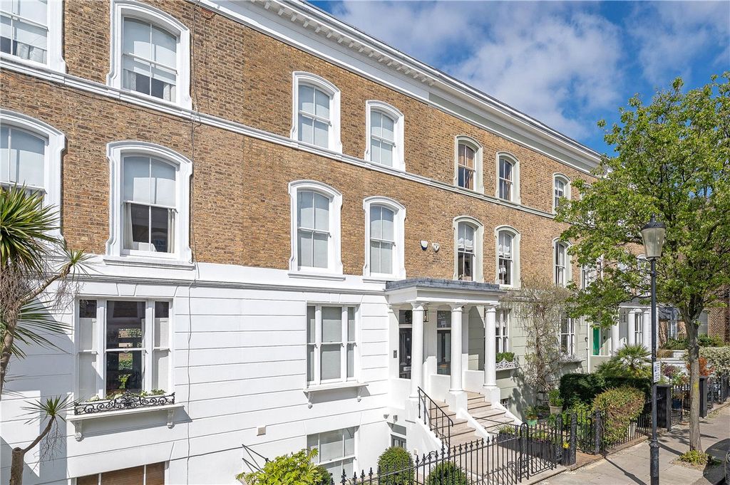 Property photo 1 of 26 Exterior