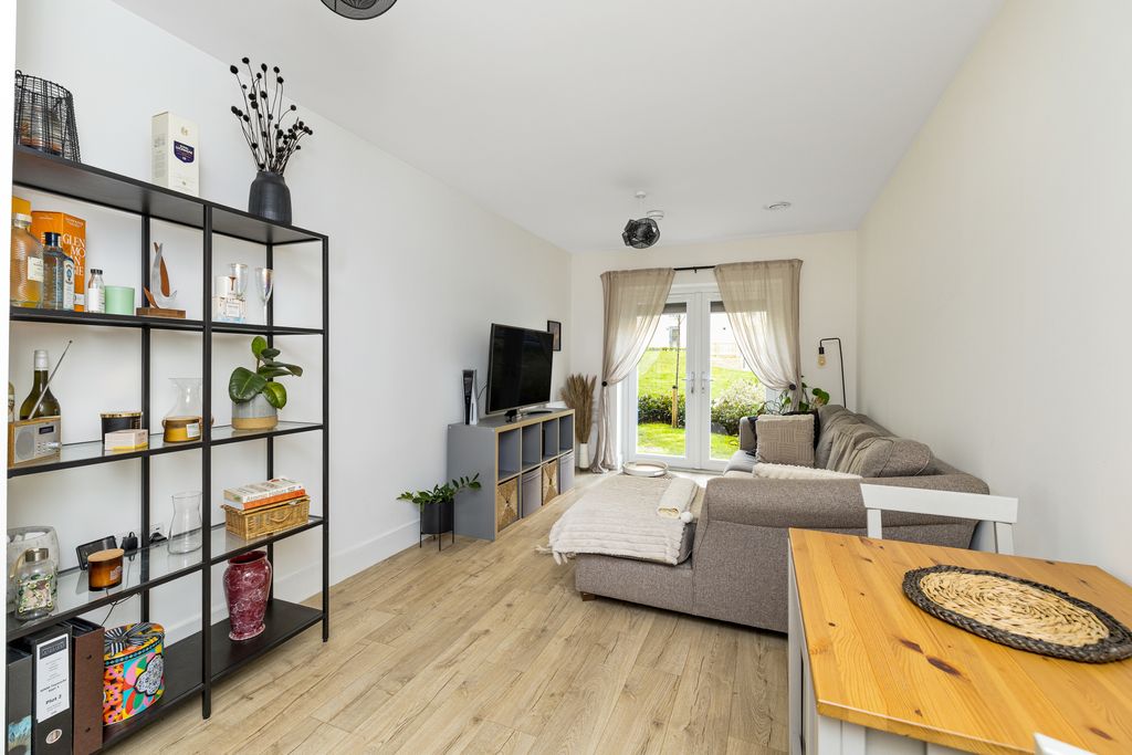 Property photo 2 of 13 Property Image 2