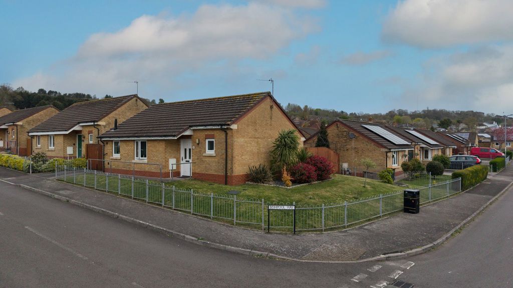 Property photo 1 of 23