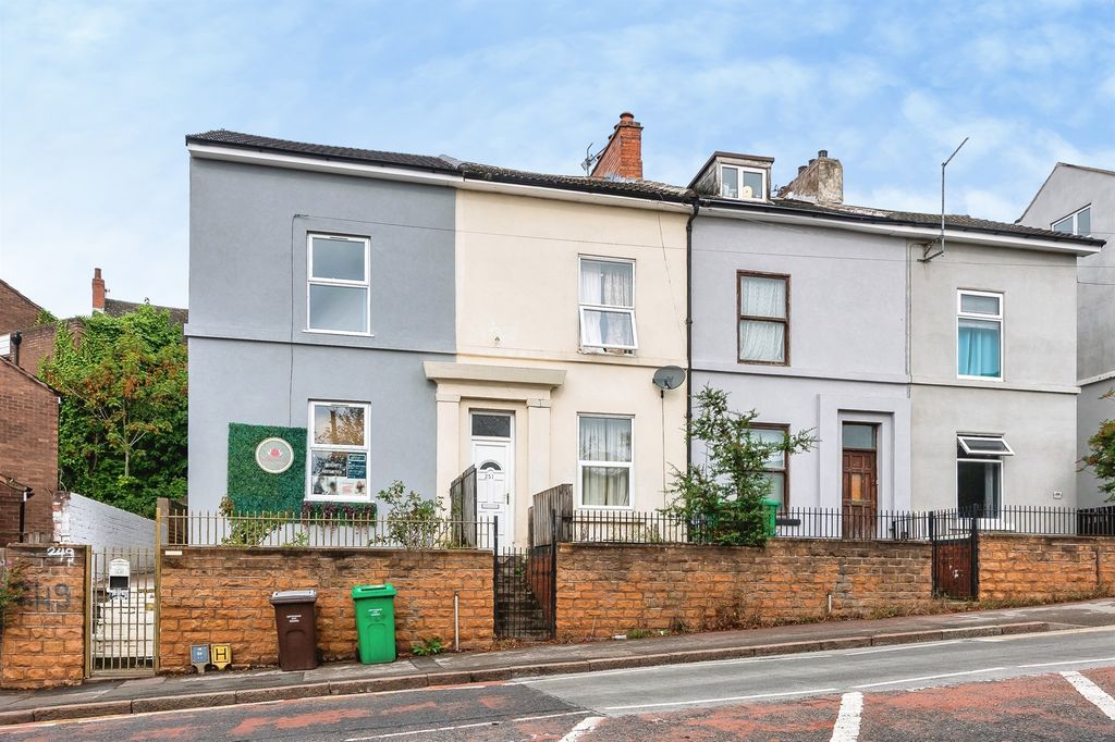 Property photo 1 of 19