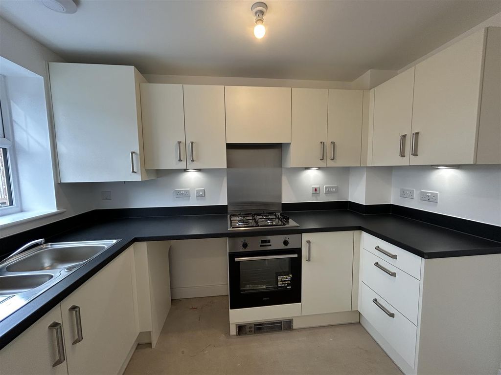 Property photo 2 of 9 Image00002 (1).Jpeg