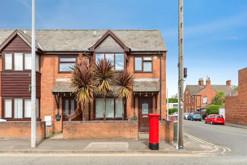 Property photo 1 of 20