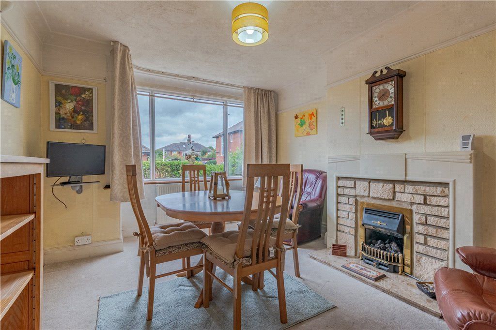 Property photo 3 of 22 Dining