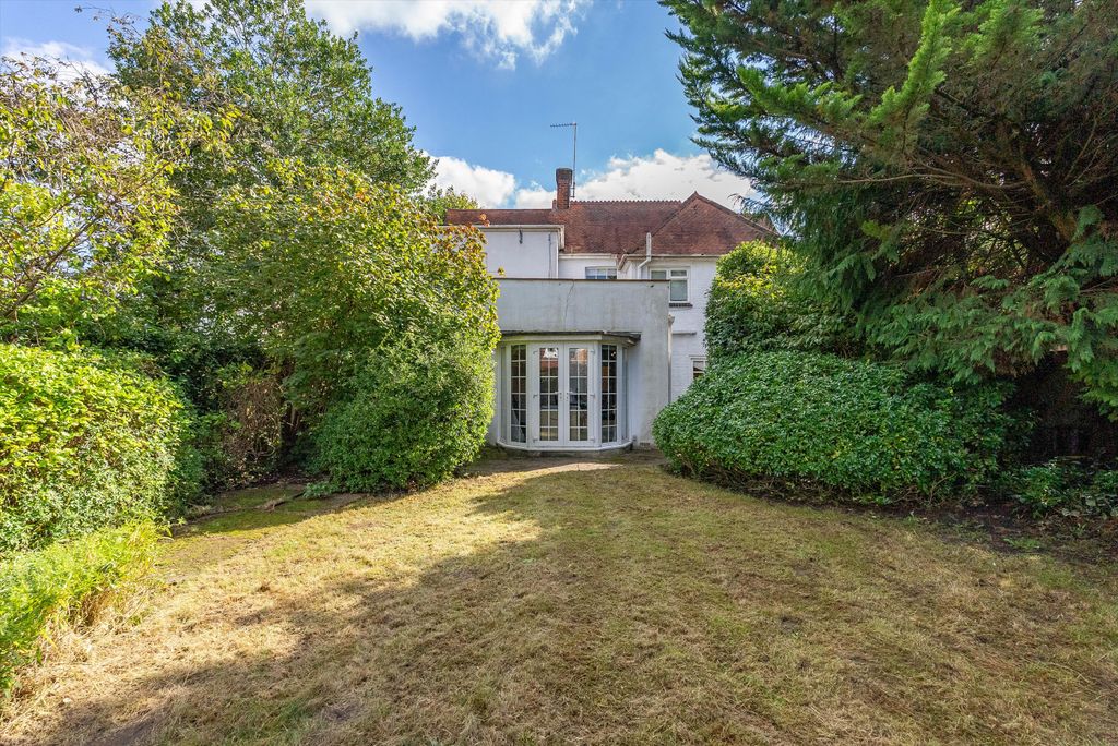 Property photo 2 of 14 Image