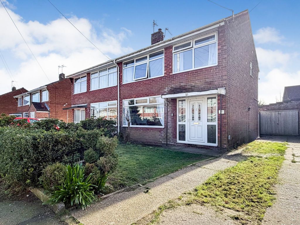 Property photo 1 of 15