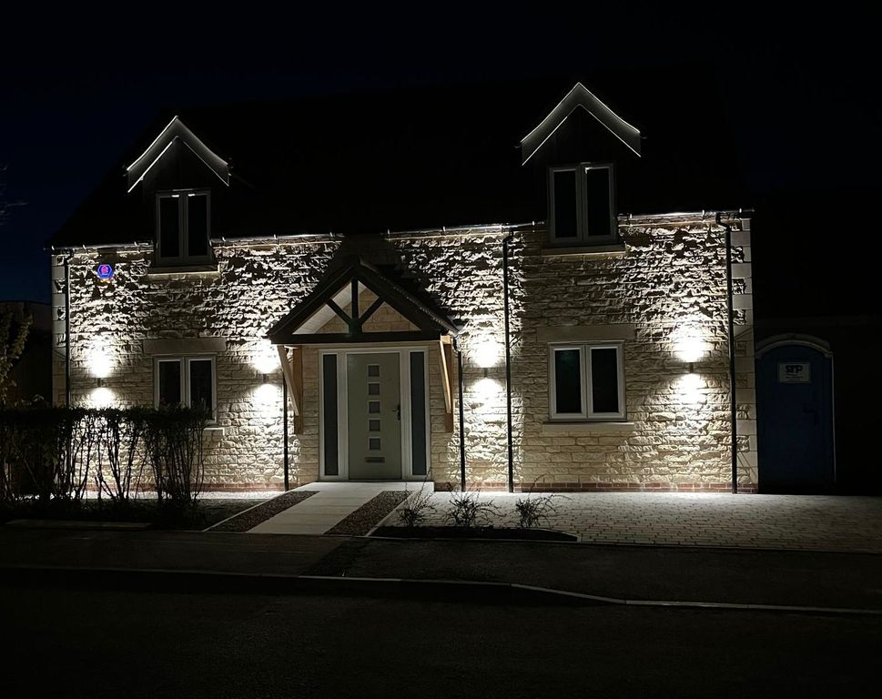 Property photo 2 of 2