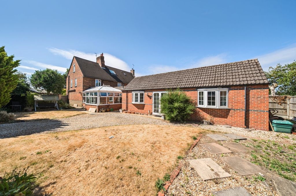 Property photo 2 of 23 1495324-2-6A5Dff67F3Fb0