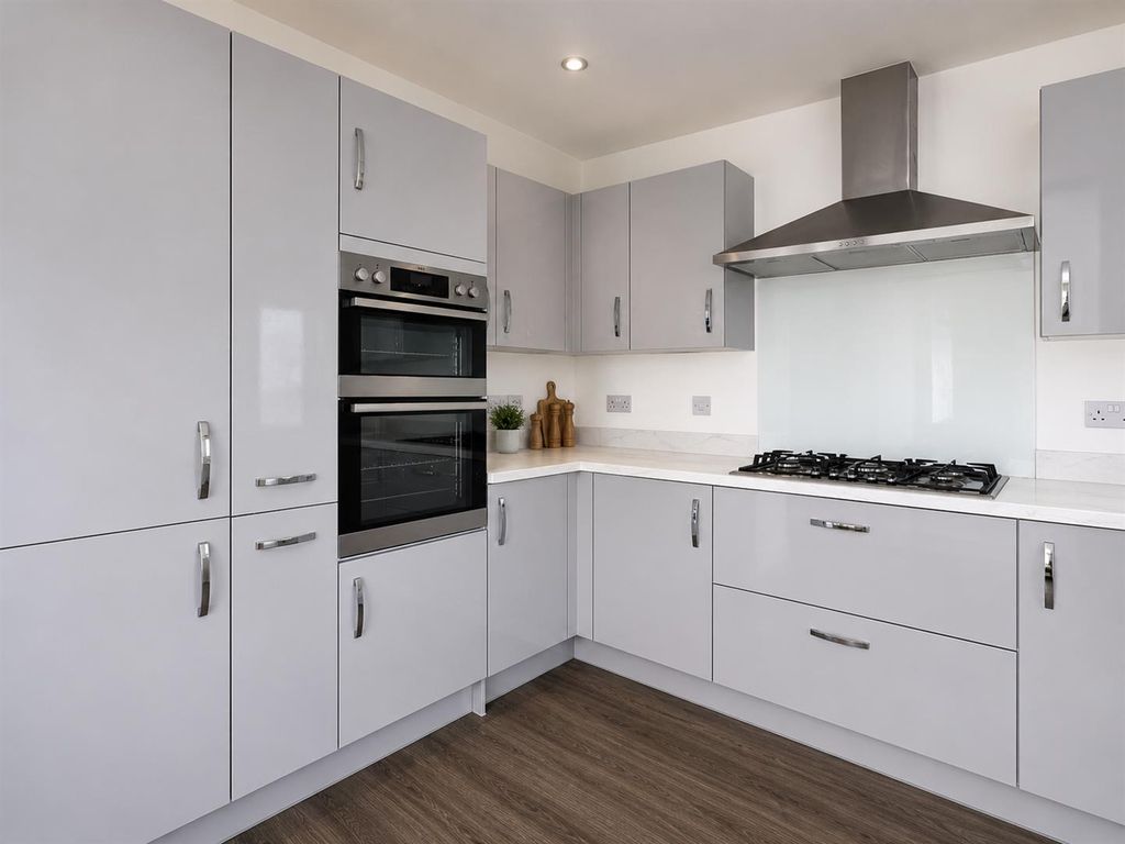 Property photo 2 of 12 75295820-1Cb4-47Cf-B9De-B09E89289408.Png