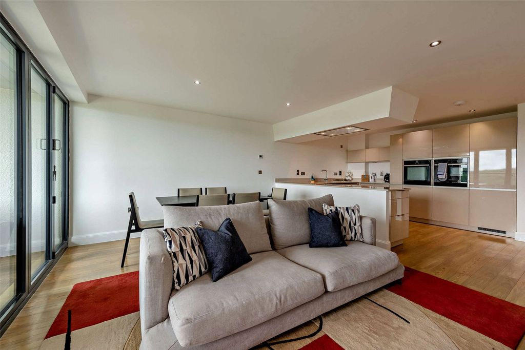 Additional image 22 of 2 bed flat for saleBattery Road, Tenby, Pembrokeshire SA70