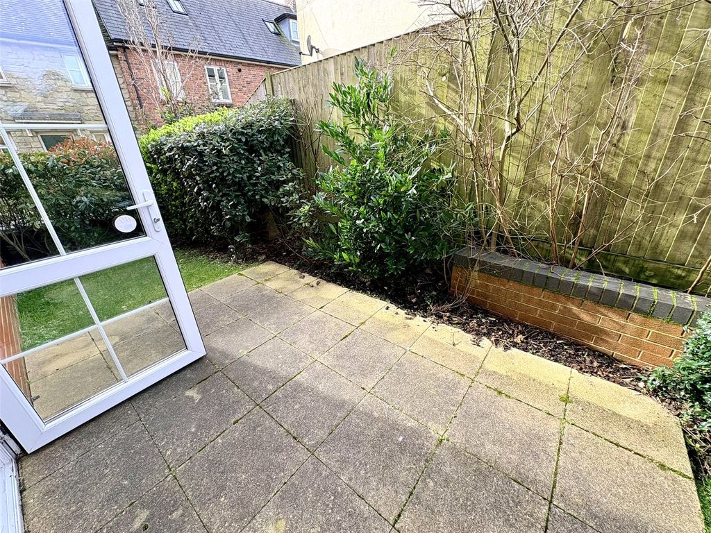 Property photo 3 of 8 Picture No. 07