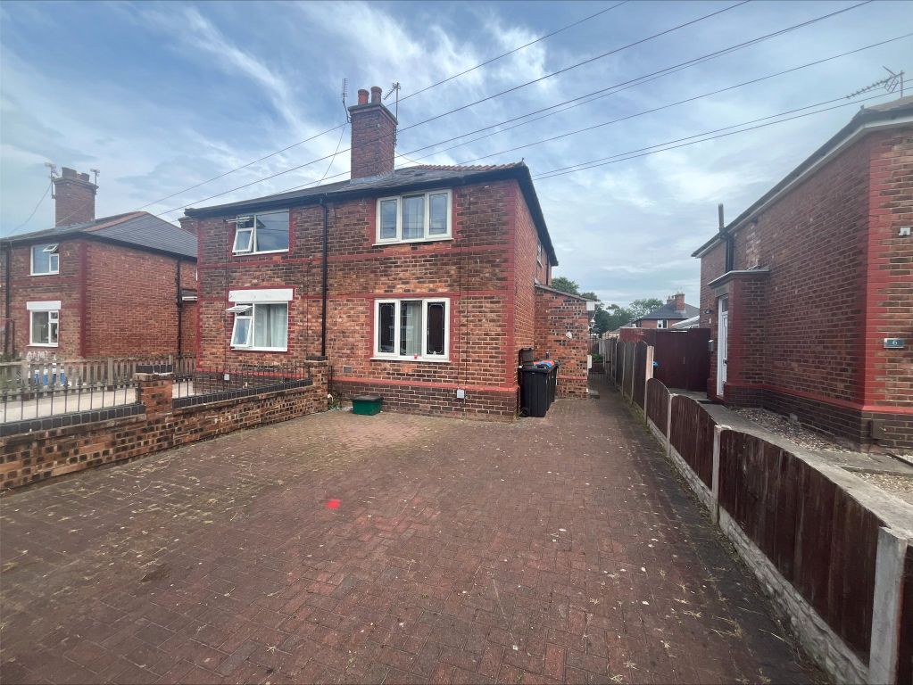 Property photo 1 of 8 Front