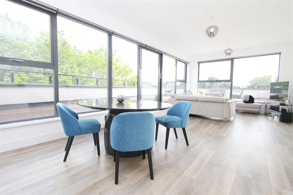 Property photo 2 of 13 Open-Plan Living Area