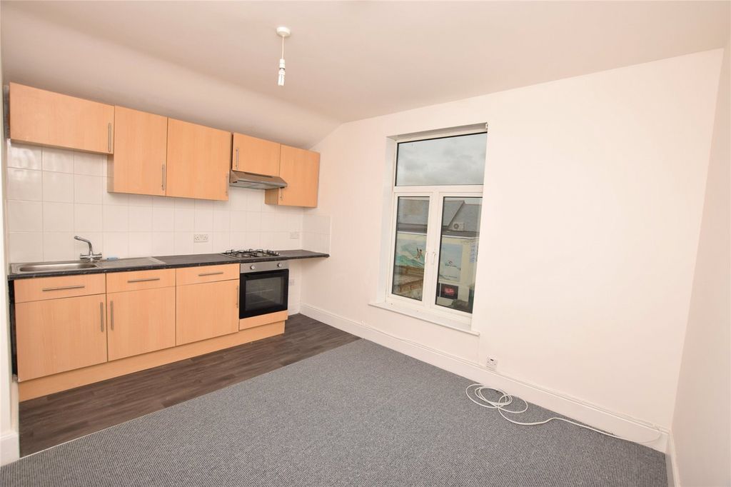 Property photo 2 of 6 Picture No. 01