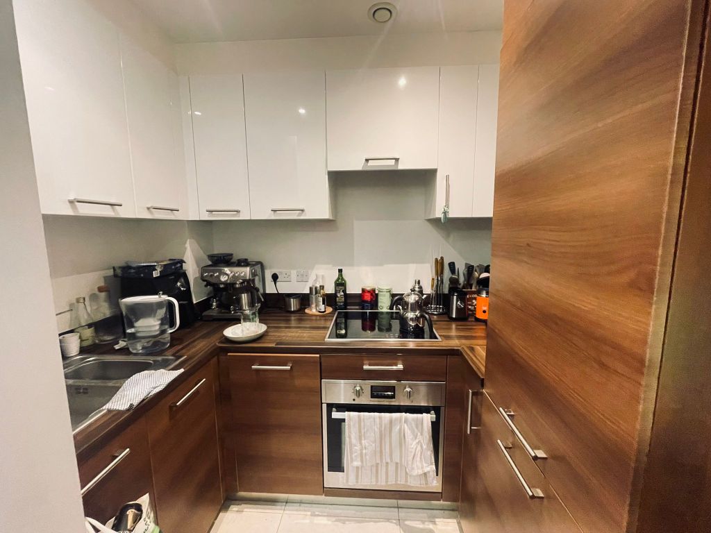 Property photo 2 of 6 Gallery