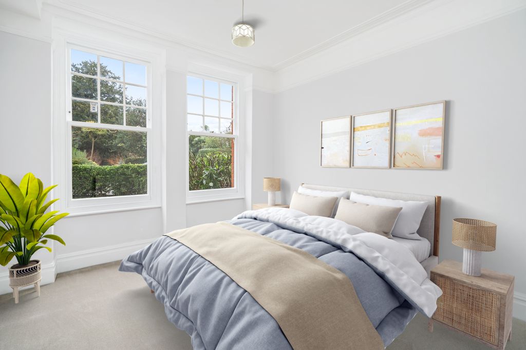 Property photo 3 of 11