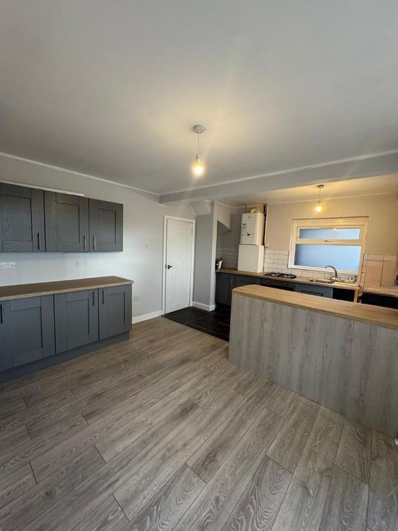 Property photo 2 of 15 4.Jpg