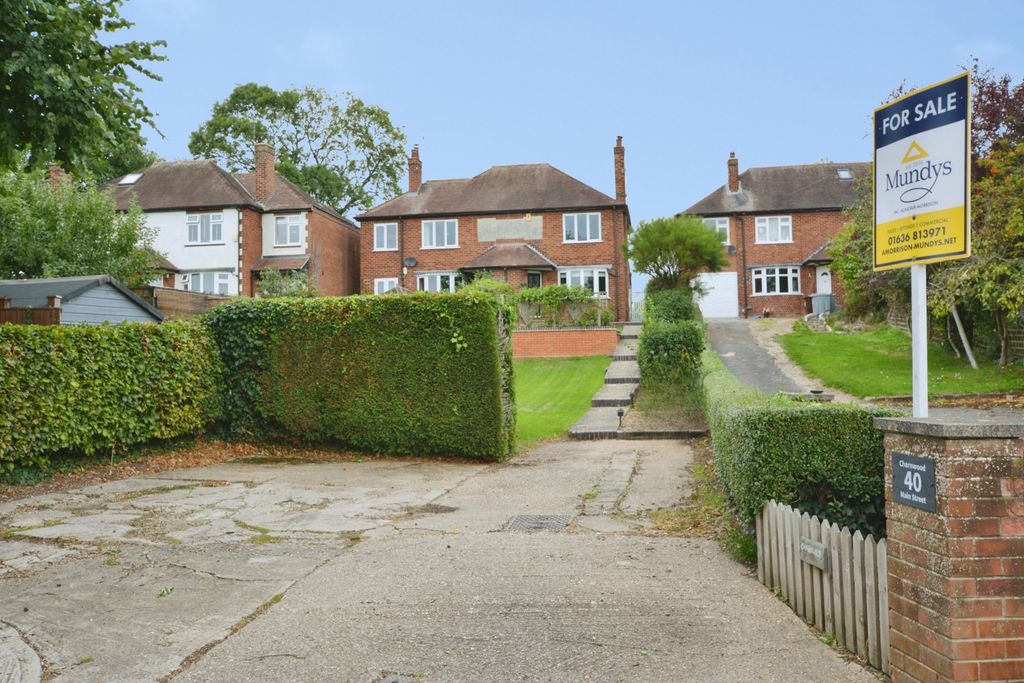 Property photo 1 of 17 Front,