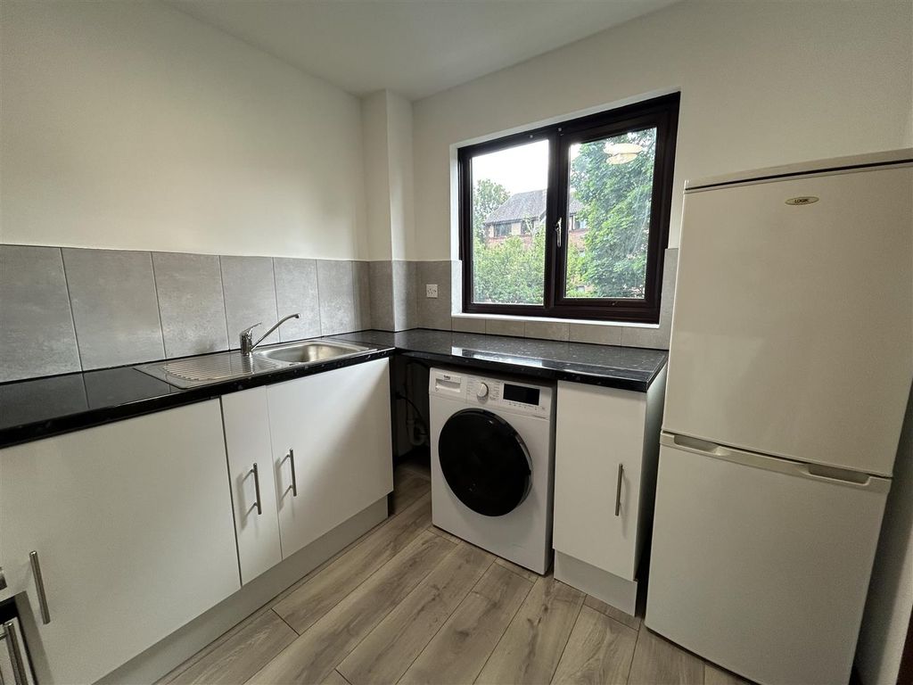Property photo 3 of 13 Img_0551.Jpg