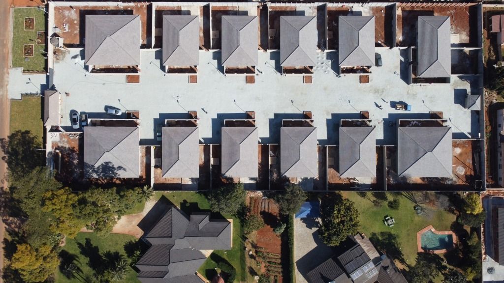 Property photo 2 of 20