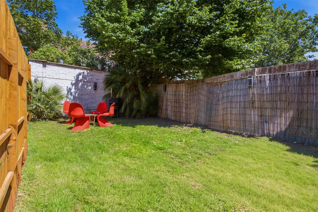 Property photo 3 of 26 Picture No. 09