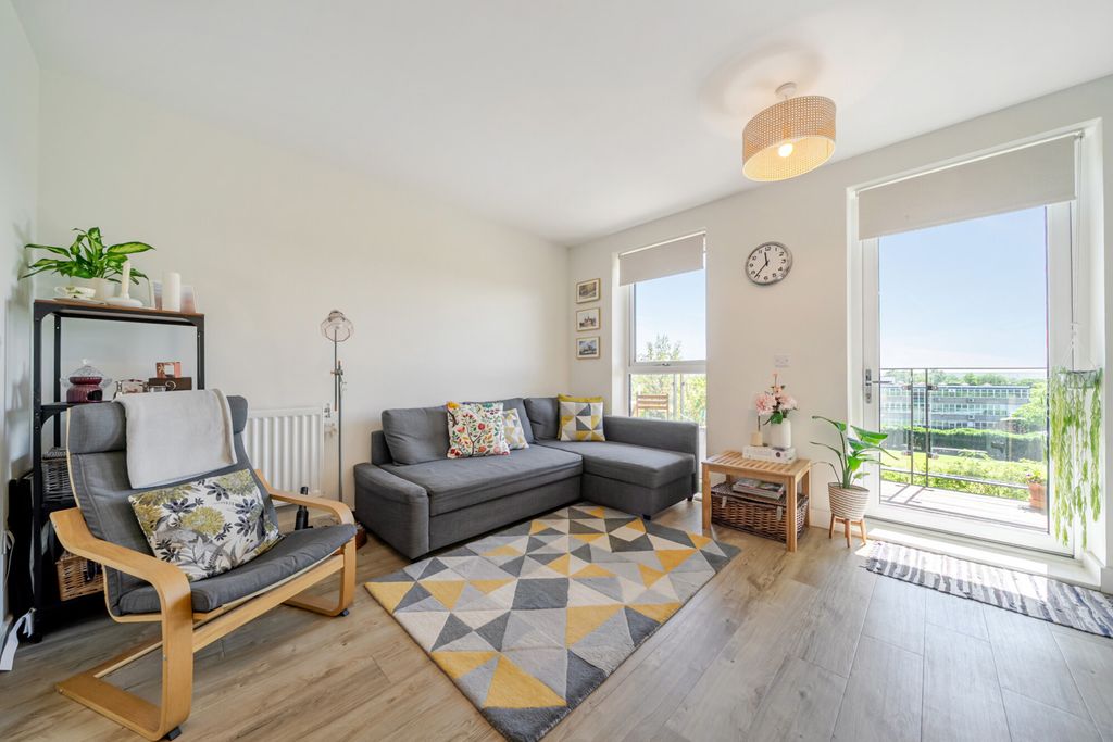 Property photo 1 of 15 1452087-3-69F1E75...