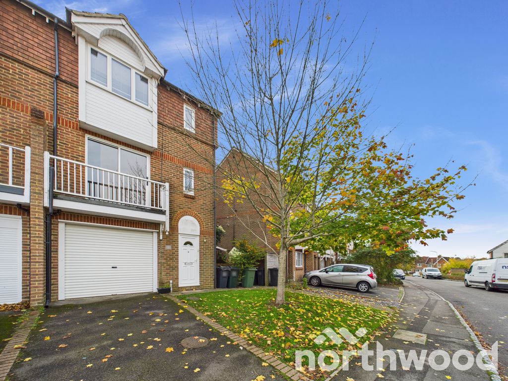 Property photo 1 of 22