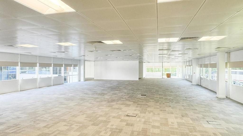 Property photo 2 of 6 Photo 6