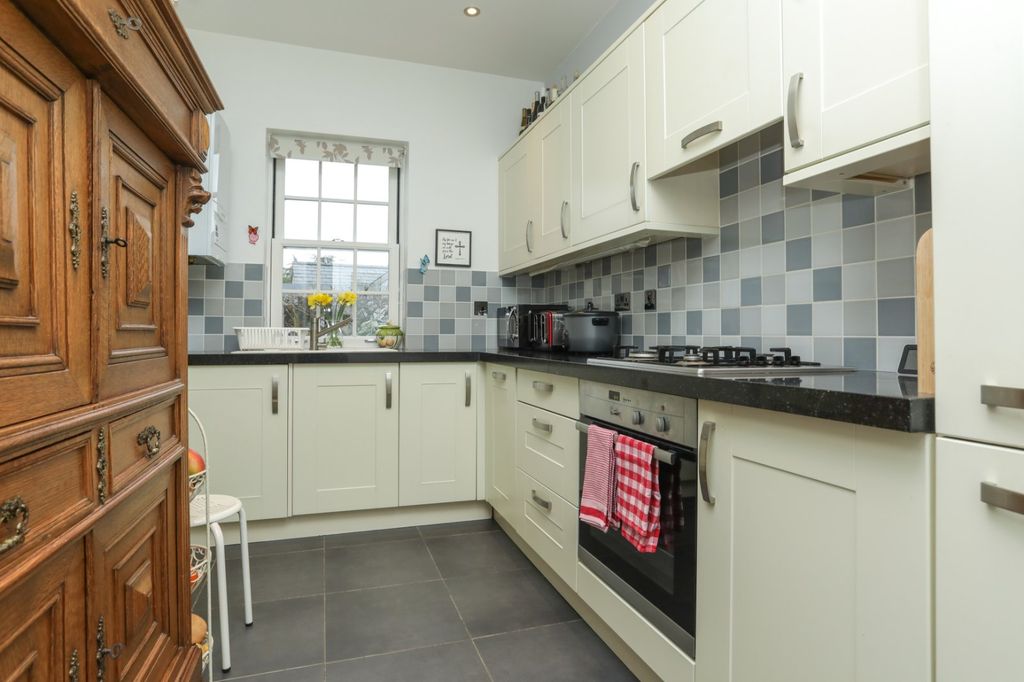 Property photo 3 of 15 Picture 3