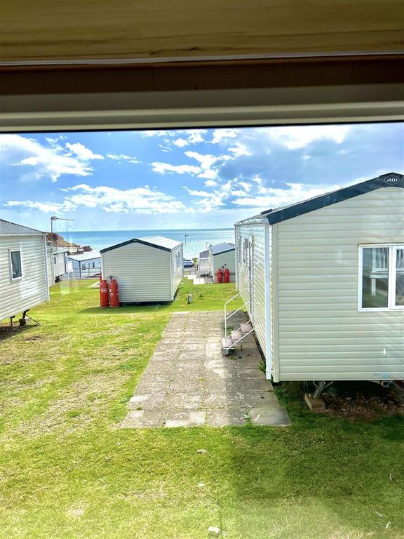 Property photo 1 of 41 44Beech1.Jpg