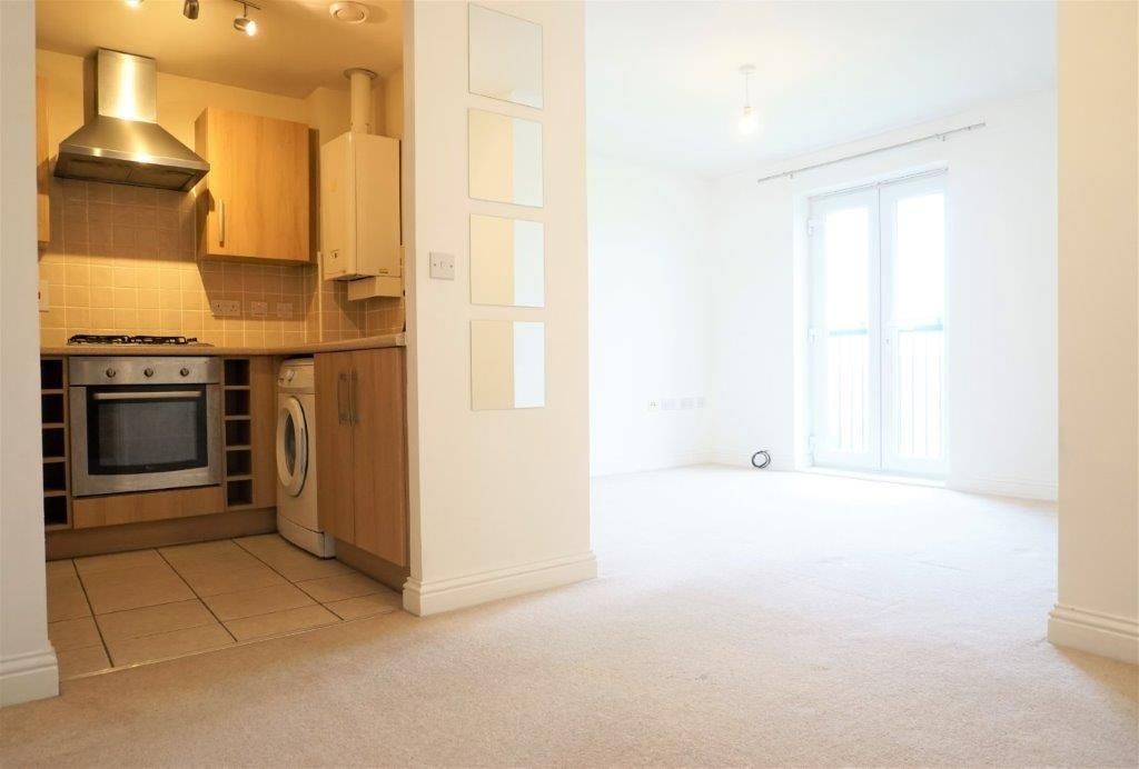 Property photo 2 of 8