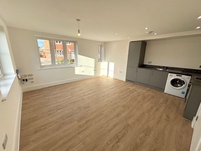 Property photo 2 of 5 Living Room