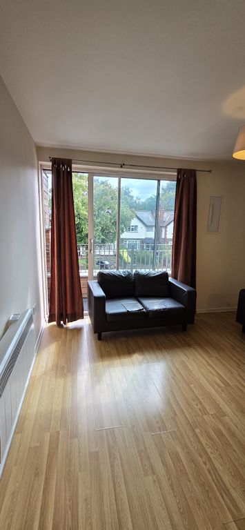 Property photo 1 of 13 Photo 0