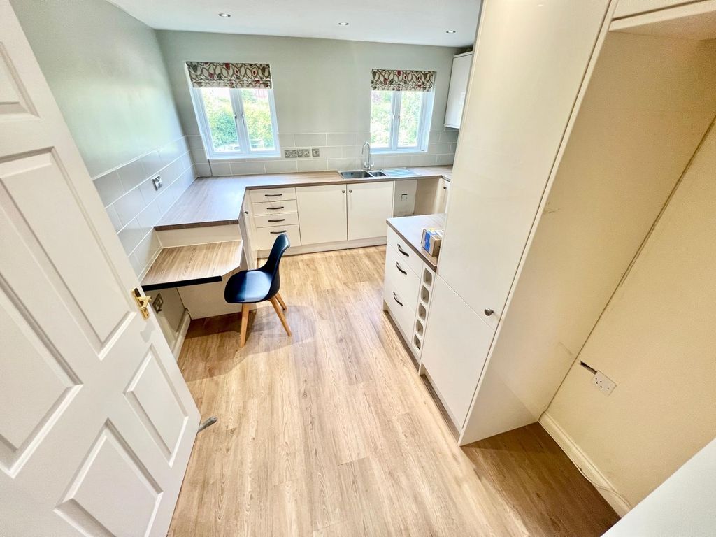 Property photo 3 of 12 Front