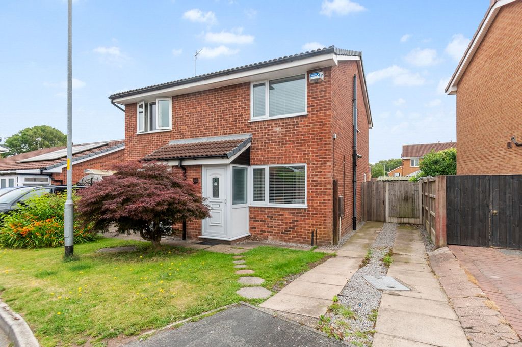 Property photo 1 of 15