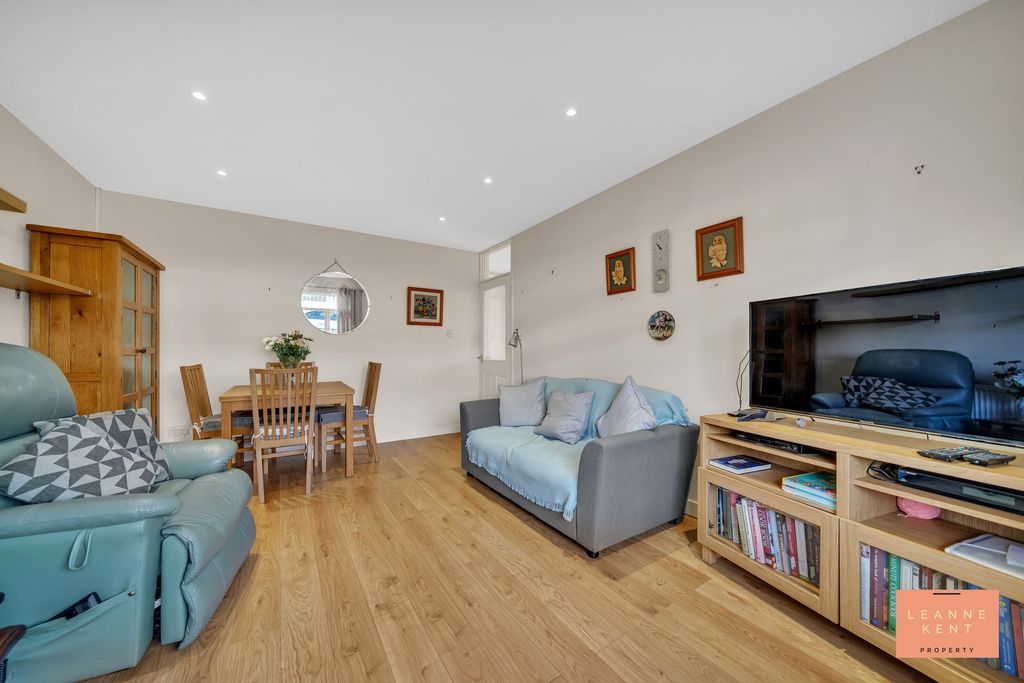 Additional image 8 of 2 bed semi-detached bungalow for saleCherry Tree Close, Bedwas, Caerphilly CF83