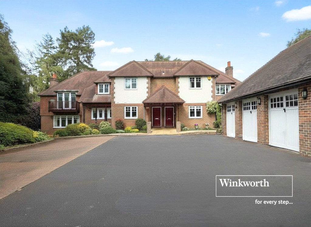 Additional image 18 of 3 bed flat for saleGolf Links Road, Ferndown, Dorset BH22