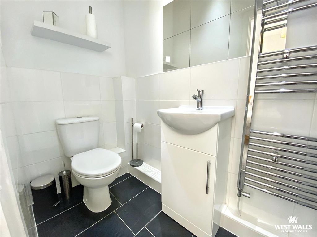Additional image 14 of 3 bed town house for saleNew Way, Pembroke SA71
