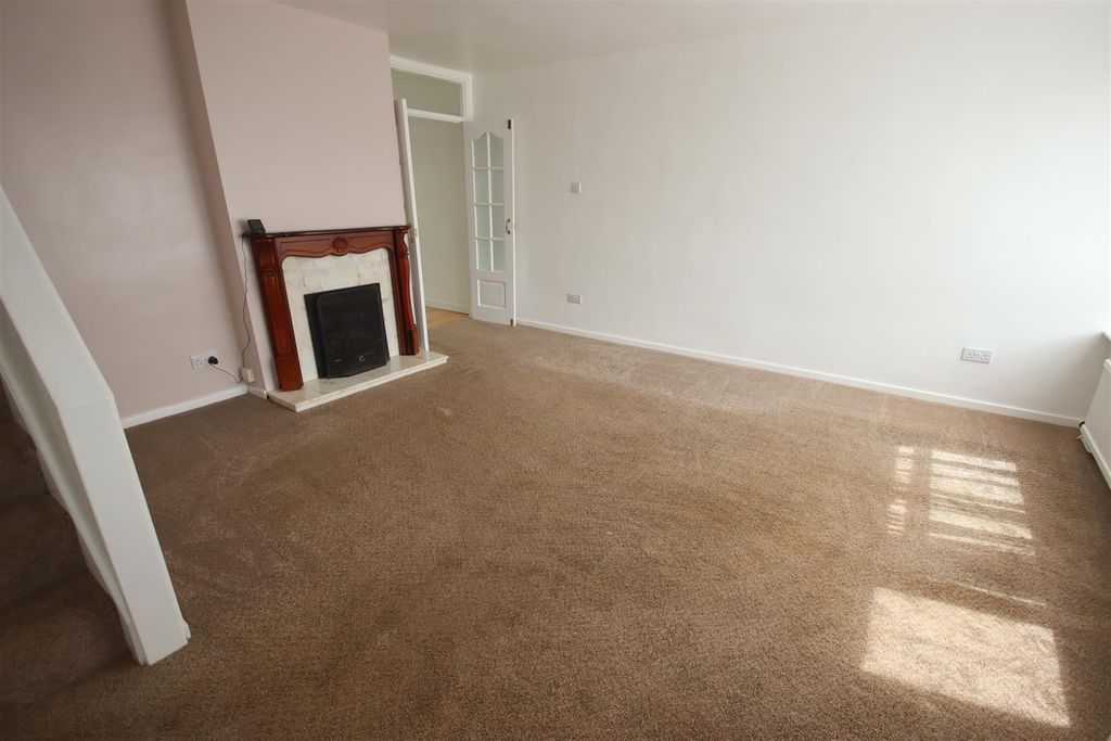 Property photo 2 of 12 Img_7840.Jpg