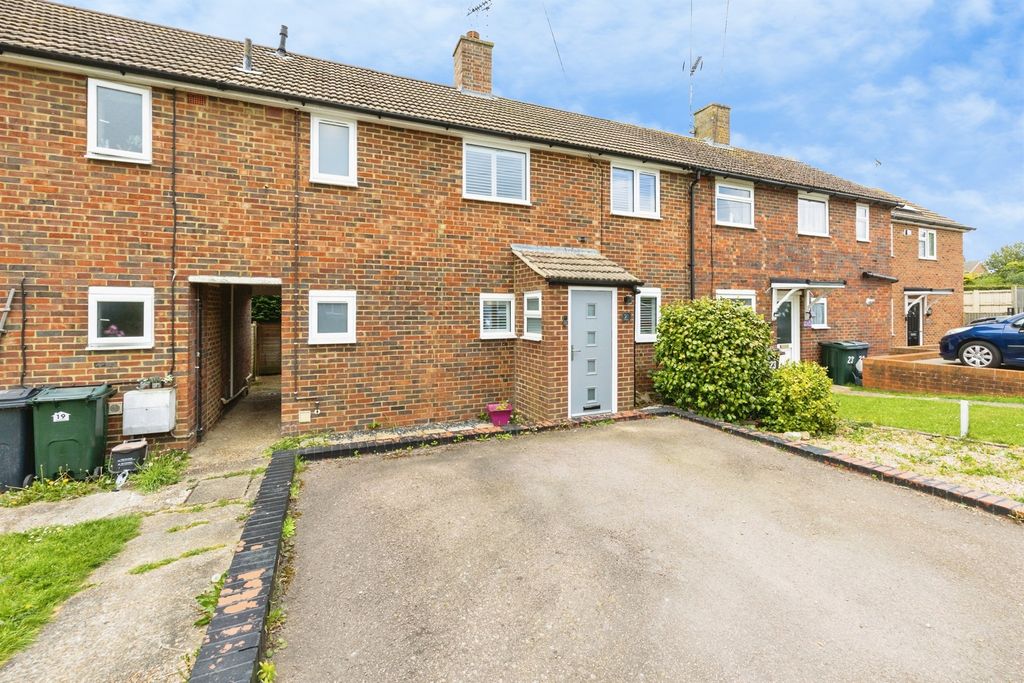 Property photo 1 of 17